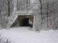 Nordseite der Unterführung am Dasbach an der Kanonenbahn im Wehretal zwischen Bischhausen und Waldkappel (Foto: N. N.)