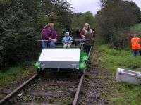 Testfahrten mit Fahrraddraisinen von ZWINGMANN  Stahl-und Metallbau aus Worbis auf der Kanonenbahn im Wehretal zwischen Bischhausen und Waldkappel (Foto: N. N.)